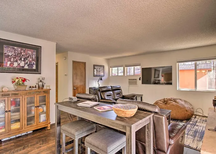 Hot Tub Hideaway In Pinetop: Bring Your Pet! *