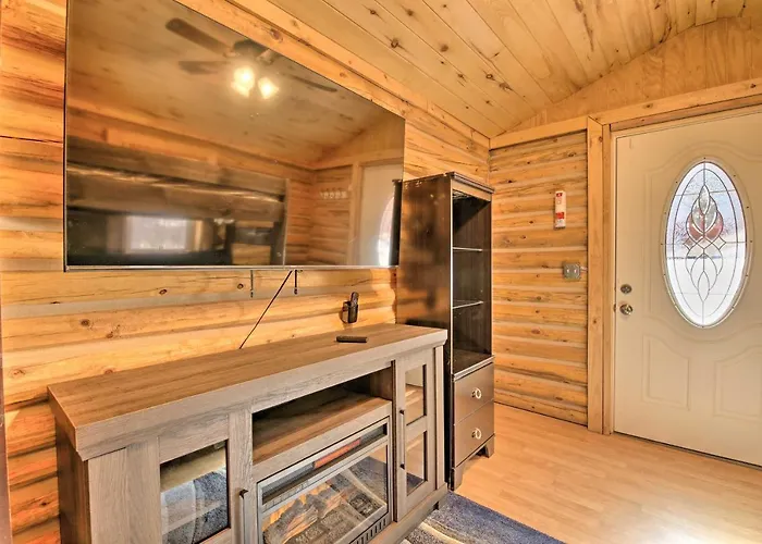Hot Tub Hideaway In Pinetop: Bring Your Pet! * Pinetop-Lakeside